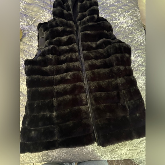 New York & Company Dark Puffer Coat - Picture 7 of 9